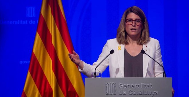 La consellera de Presidència i portaveu del Govern, Elsa Artadi, en compareixença aquest dijous després de la reunió de l'Executiu. EFE / Quique García.