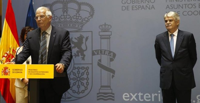 El ministro de Asuntos Exteriores Josep Borrell en la ceremonia de traspaso de carteras. / EFE