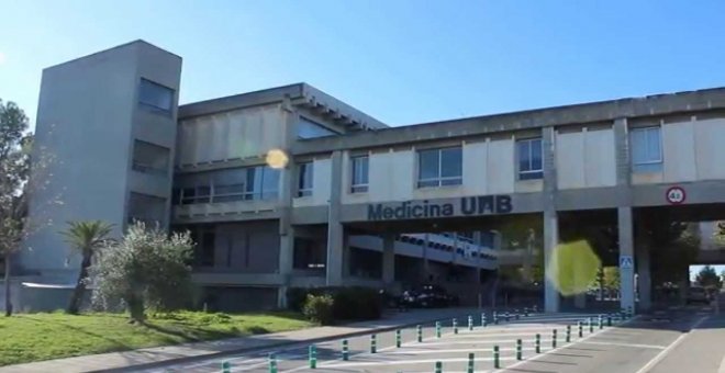 Exterior de la Facultad de Medicina de la Universidad Autónoma de Barcelona (UAB) - YouTube