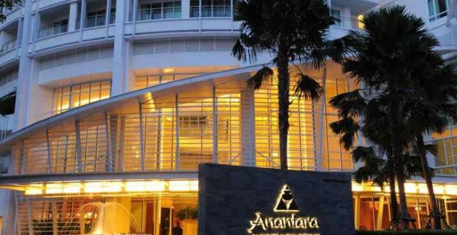 La entrada del Anantara Siam Bangkok Hotel, uno de los establecimientos emblemáticos de la cadena Minor.