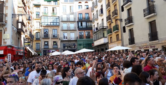 Concentración en la Plaza del Ayuntamiento de Pamplona. (EP)