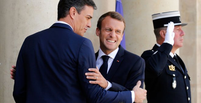 Sánchez y Macron, en el Elíseo este sábado. REUTERS/Pascal Rossignol