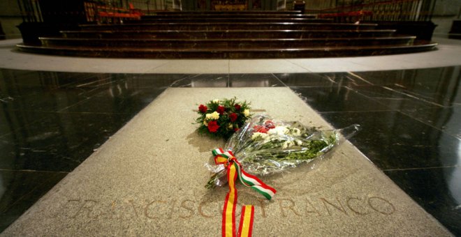 La tumba de Franco en la basílica del Valle de los Caidos. AFP/Philippe Desmazes