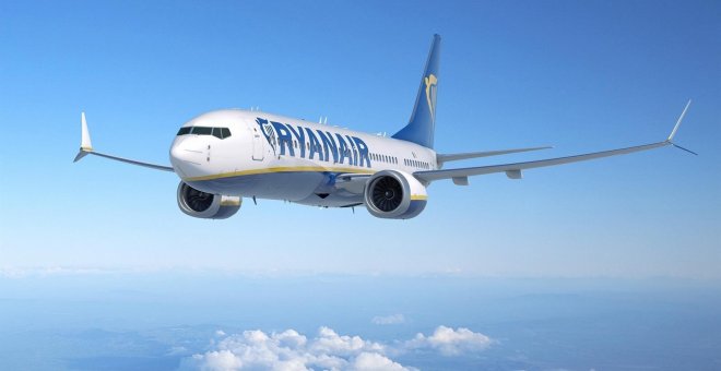 Avión de Ryanair. EP