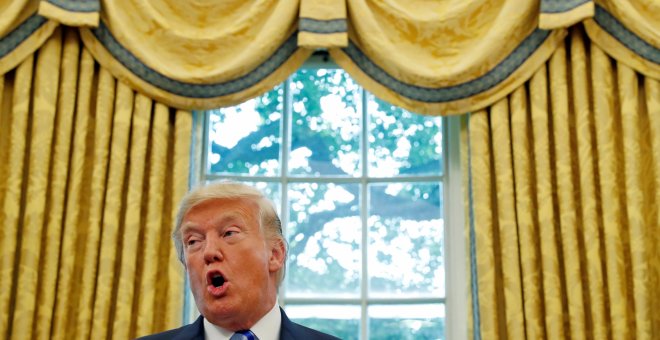 El presidente Donald Trump en el despacho oval de la Casa Blanca. REUTERS/Leah Millis