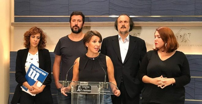 Yolanda Díaz, Alexandra Fernández, Antón Gómez Reino y otros diputados de En Marea. E.P.