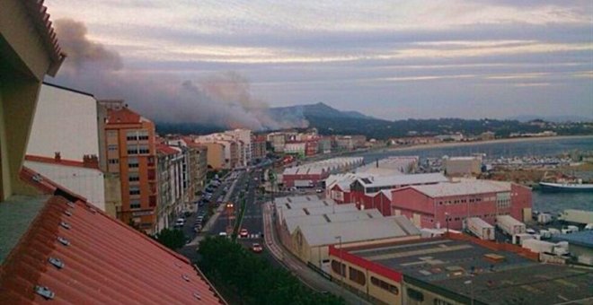 Incendio en la localidad de Ribeira en el verano de 2013.