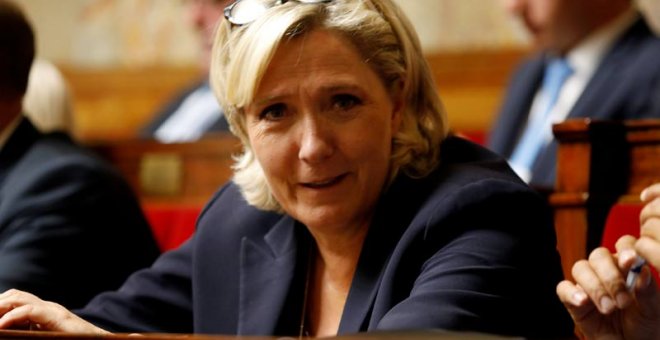 Marine Le Pen en la Asamblea Nacional francesa. (CHARLES PLATIAU)