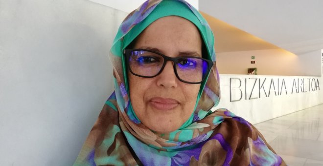 Ghalia Djimi, activista saharaui: "Marruecos no acepta a ningún saharaui que reivindique sus derechos fundamentales". / DANILO ALBIN