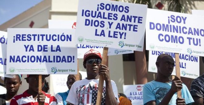 Manifestación de ciudadanos descendientes de haitianos que República Dominicana dejó sin nacionalidad, | EFE Archivo