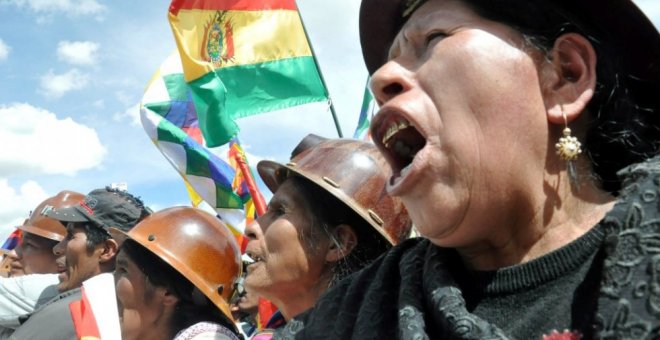 Varias mujeres celebran el Día de la Descolonización en Bolivia.- GOBIERNO DE BOLIVIA
