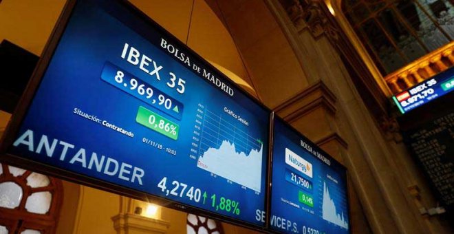 Los bancos lideran las ganancias en el Ibex. (Emilio Naranjo | EFE)
