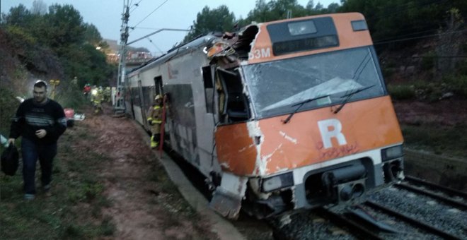 Cabecera del tren de Rodalies accidentado este martes en Vacarisses. /TWITTER