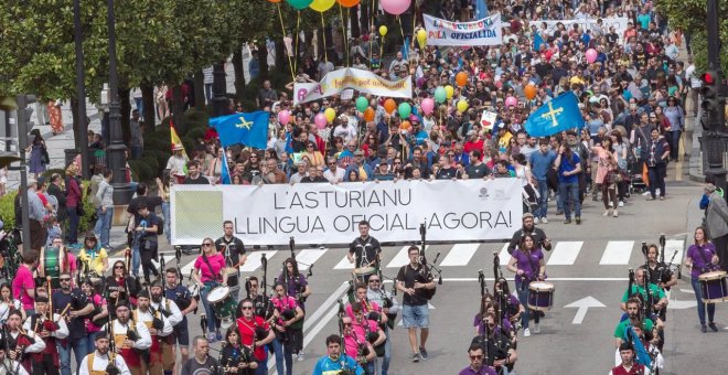 Manifestación celebrada el pasado mes de abril en Oviedo para reivindicar la oficialidad del bable. EFE/A. Morante