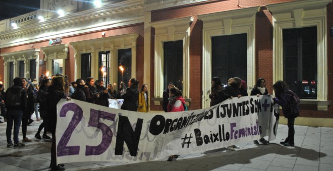 Manifestació no mixta a Cornellà de Llobregat aquest 23 de novembre, acte previ al Dia Internacional contra la Violència Masclista, el 25 de novembre. Baix Llobregat Feminista