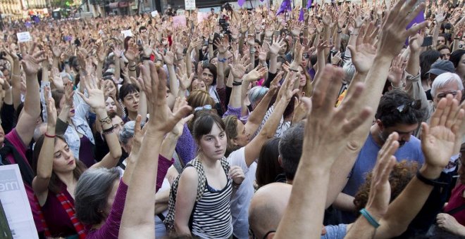 Manifestación en protesta por la sentencia de La Manada, Madrid. - MANOLO FINISH