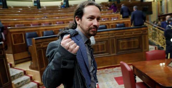 El líder de Podemos, Pablo Iglesias, llega al Congreso en una jornada en la que el presidente del Gobierno, Pedro Sánchez, comparece ante el pleno para hablar de la situación en Cataluña en un pleno en el que también informará del acuerdo de la Unión Euro