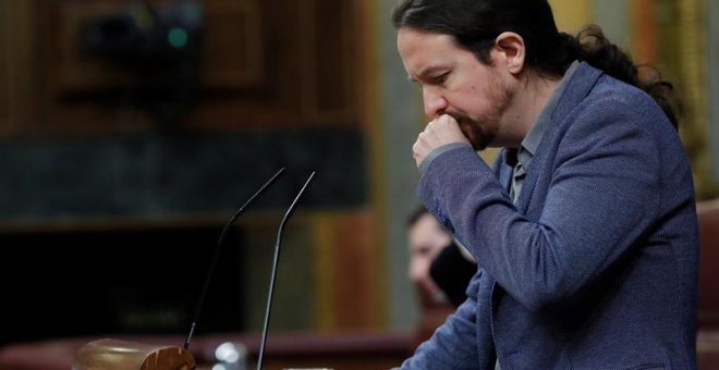 El líder de Podemos, Pablo Iglesias, llega al Congreso en una jornada en la que el presidente del Gobierno, Pedro Sánchez, comparece ante el pleno para hablar de la situación en Catalunya. EFE/Zipi