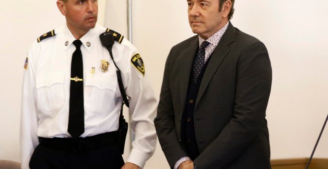 01/01/2019. El actor estadounidense Kevin Spacey asiste a un juicio ante el tribunal de Nantucket (EEUU) por una presunta agresión sexual a un joven. REUTERS/Nicole Harnishfeger