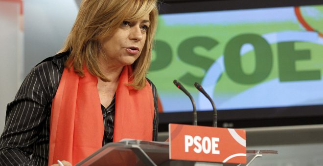 Imagen de archivo de Elena Valenciano, en una rueda de prensa en la sede del PSOE. EFE