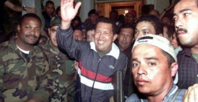 Chávez volviendo al Palacio de Miraflores.