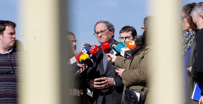 El presidente de la Generalitat, Quim Torra, hace declaraciones a los medios.EFE/Juan Carlos Hidalgo