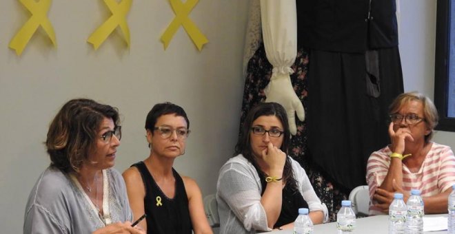 Laura Masvidal, en una xerrada de l'Associació Catalana pels Drets Civils.