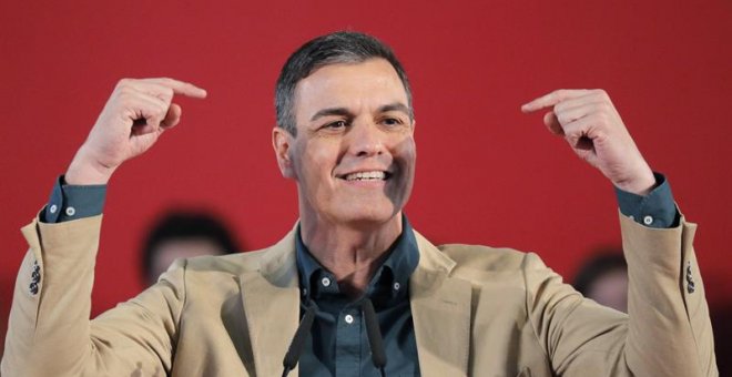 El presidente del Gobierno, Pedro Sánchez, durante el acto que el PSOE celebra en A Coruña. EFE/Lavandeira jr