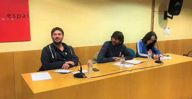 Albano Dante Fachín, Guillem Fuster i Muriel Rovira en roda de premsa de presentació de Front Republicà. EUROPA PRESS