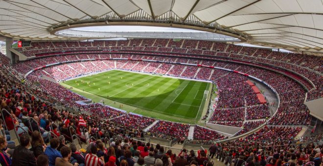 Estadio Wanda Metropolitado lleno para ver el encuentro del Barcelona y el Atlético de Madrid de fútbol femenino / fuente: Atlético