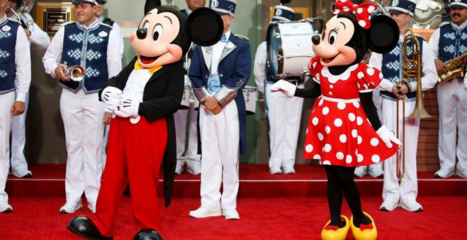 30/07/2018 Mickey Mouse y Minnie Mouse en los Estudios de Walt Disney en Burbank, California, EEUU, en una imagen de archivo. / REUTERS