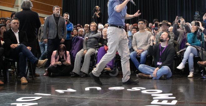 El candidato de Unidas Podemos a la Presidencia del Gobierno, Pablo Iglesias, durante su participación en Zaragoza en un 'Encuentro con la gente'. EFE/Javier Cebollada