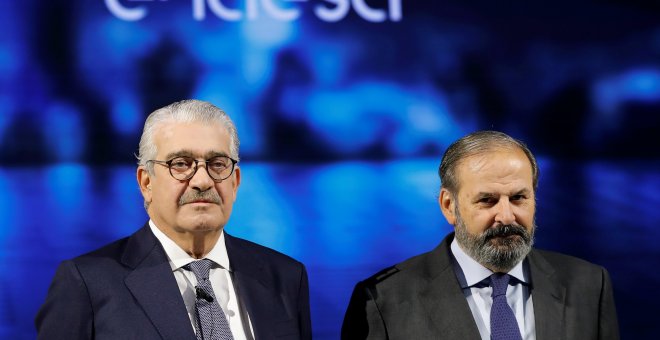 El consejero delegado de Endesa, Jose Bogas, y el nuevo presidente de la eléctrica Juan Sánchez-Caler, durante la junta de accionistas celebrada. EFE/Chema Moya