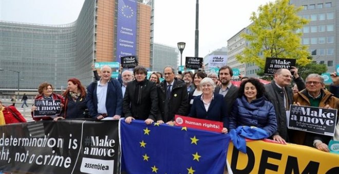 Manifestación de Puidgdemont en Bruselas. Foto publicada por Quim Torra en su perfil de Twitter.