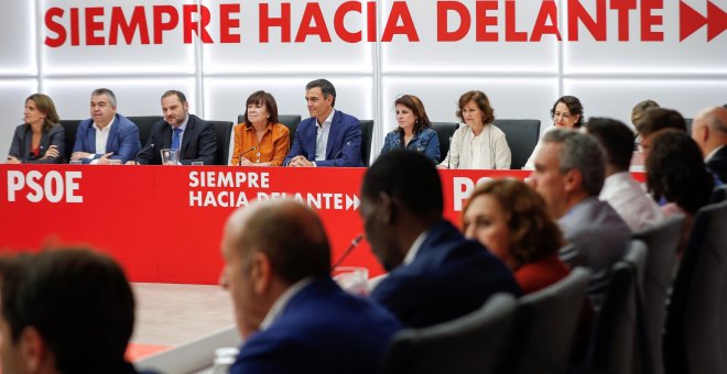El presidente del Gobierno en funciones y secretario general del PSOE, Pedro Sánchez, durante la reunión de la Ejecutiva Federal del partido en Ferraz. EFE/Emilio Naranjo