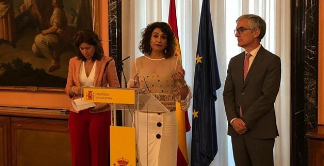 19-06-2019.- La ministra de Hacienda en funciones, María Jesús Montero, en rueda de prensa tras reunirse con representantes de Afectadas y Afectados por el IRPF de Maternidad y Paternidad.EUROPA PRESS