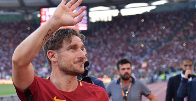 Totti en su partido de despedida tras anunciar su retirada.