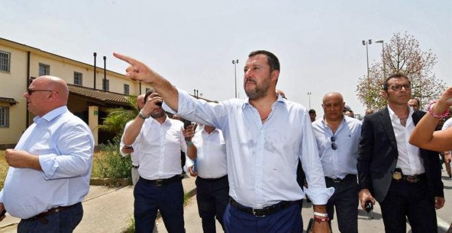 Matteo Salvini durante un viaje a la isla de Sicilia. EFE/EPA/Orietta Scardino