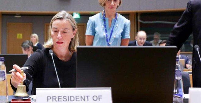 Federica Mogherini durante la reunión en Bruselas de los 28 ministros europeos de Asuntos Exteriores. (EFE)