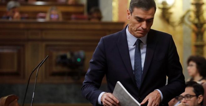 El presidente del Gobierno en funciones y candidato socialista, Pedro Sánchez, durante la segunda jornada del debate de investidura este martes en el Congreso, en la que se celebra la primera votación, sin que el presidente cuente, de momento, con una may