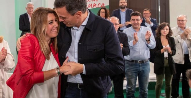 Susana Díaz y Pedro Sánchez, tras la proclamación de la presidenta andaluza como candidata socialista a las eleccionesdel 2-D.- EFE