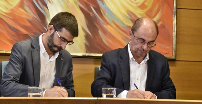 IU incluyó la puesta en marcha del programa de acogida en el acuerdo con el PSOE para investir a Javier Lambán como presidente del Gobierno de Aragón. Sanz-Lamban