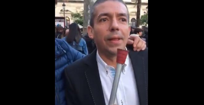Uno de los condenados por llamar "guarras" y "golfas" a las manifestantes del 8M en Sevilla./Twitter
