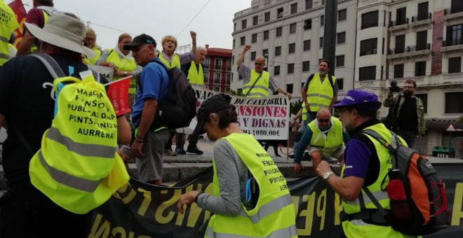 Pensionistas inician la marcha desde Bilbao hasta Madrid.