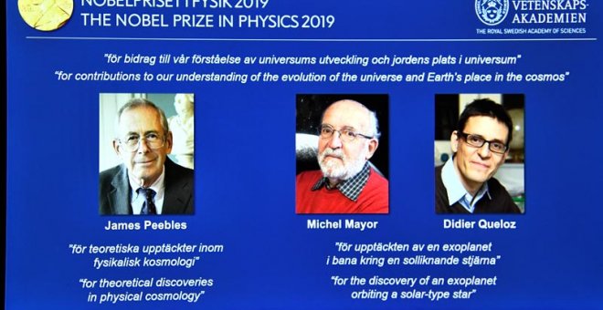 Tríptico con los tres ganadores del premio Nobel de Física. (REUTERS)