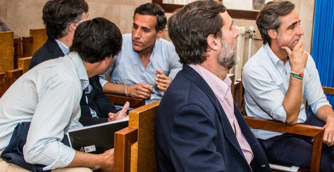 Momento del juicio por el caso 'Nueva Rumasa' en la Audiencia de Palma a los hermanos Zoilo, José María, Javier, Alfonso, Pablo y Álvaro Ruiz-Mateos. EFE