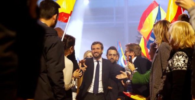 El líder del PP, Pablo Casado, a su llegada al mitin de cierre de la campaña electoral para los comicios del 10 de noviembre, que la formación celebra este viernes en la plaza de toros de Las Ventas, en Madrid. EFE/ Ballesteros