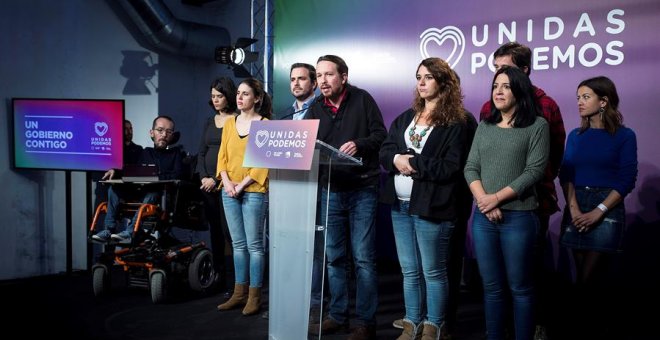 GRAF6766. MADRID, 10/11/2019.- El secretario general de Unidas Podemos, Pablo Iglesias, acompañado por los demás miembros de la formación morada, comparece ante los medios de comunicación para analizar los resultados en las elecciones celebradas hoy Domin
