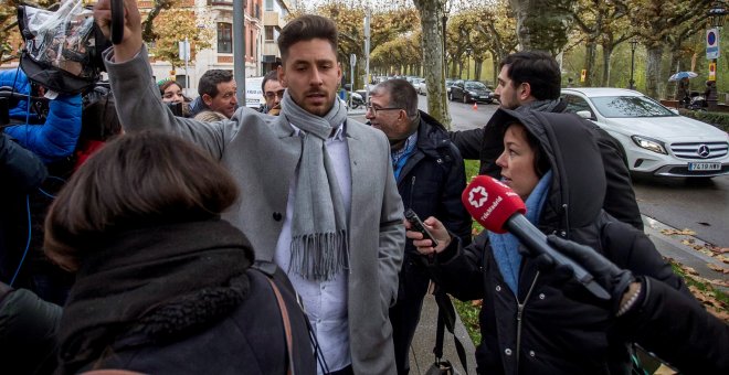 El acusado del 'Caso Arandina' Victor Rodríguez a su llegada este jueves a la Audiencia Provincial de Burgos. EFE