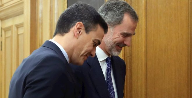 El rey Felipe VI recibe en audiencia al secretario general del PSOE y presidente del Gobierno en funciones, Pedro Sánchez. - EFE
